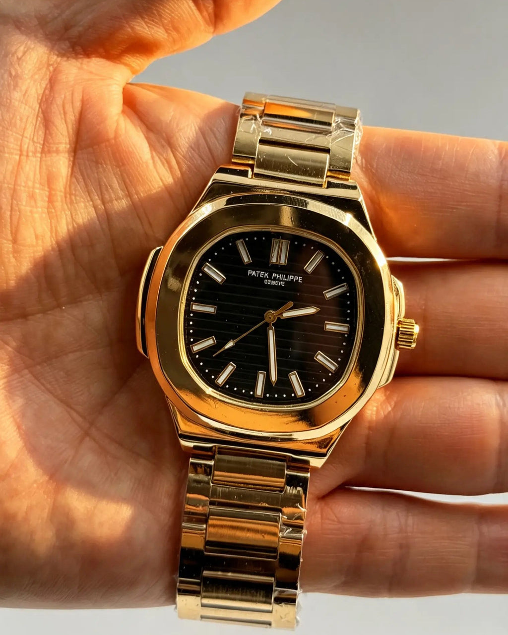 Reloj Kairos PP Nautilus - Cara Negra Oro