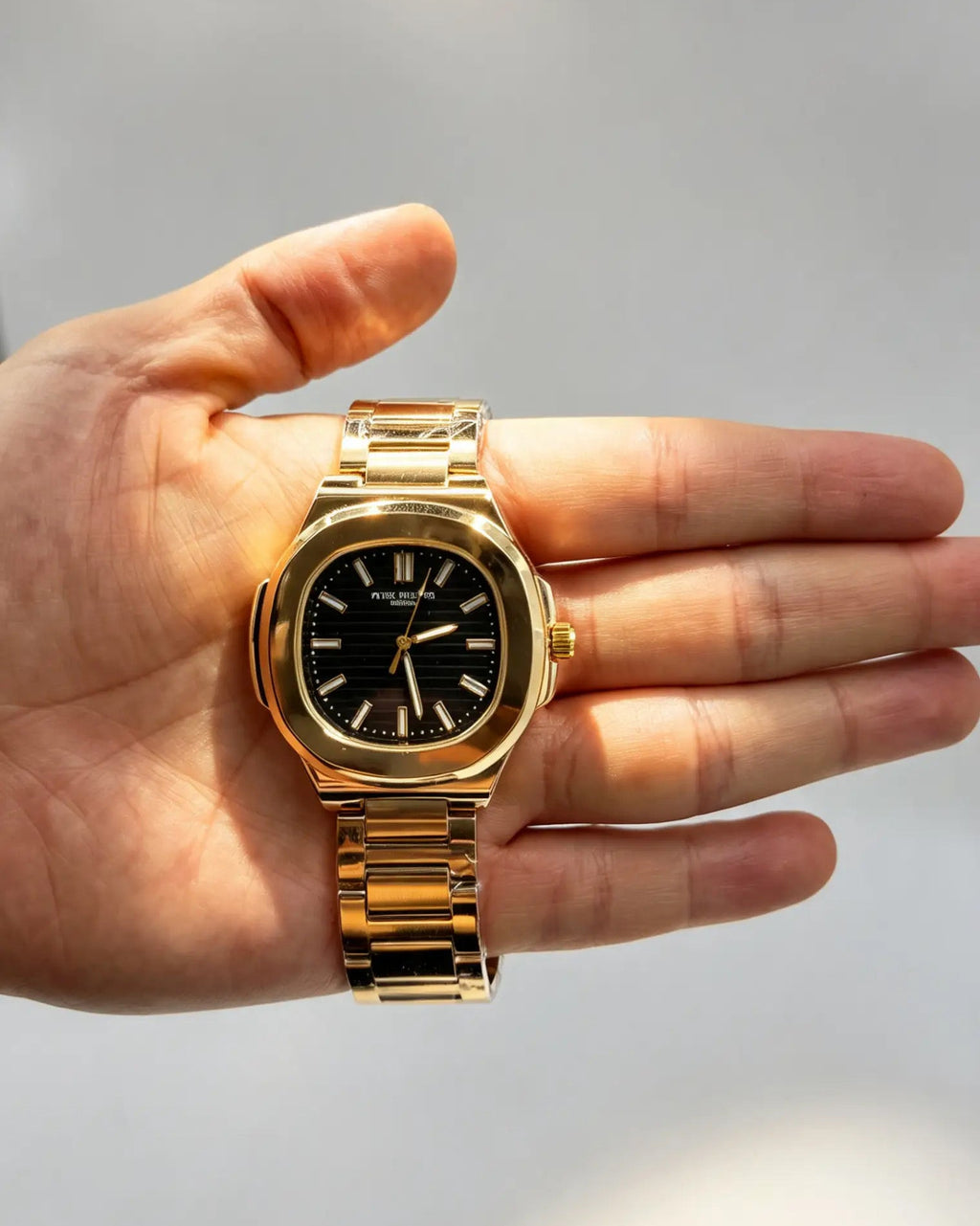 Reloj Kairos PP Nautilus - Cara Negra Oro